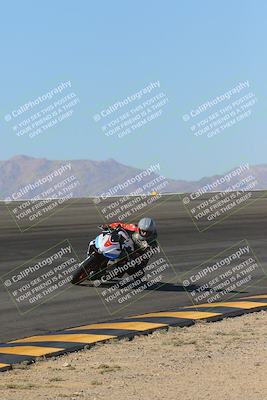 media/Nov-06-2023-Moto Forza (Mon) [[ce023d0744]]/3-Intermediate Group/Session 2 (Bowl)/